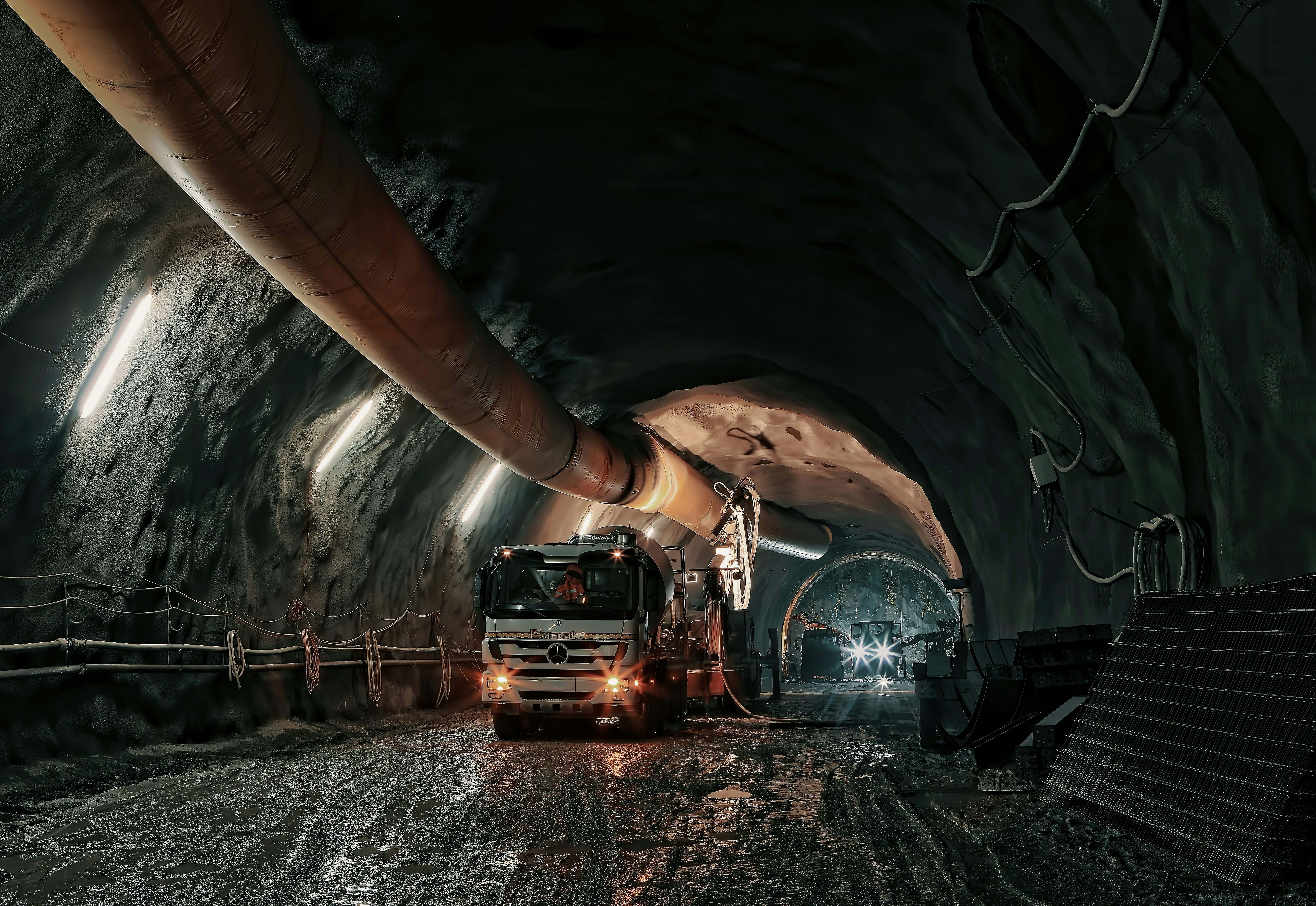 Underground tunnel infrastructure